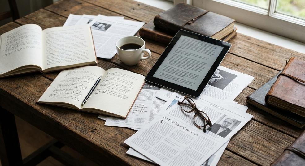 马赛克瓷砖缝隙多难清洁，装修时一个细节没注意竟会毁掉整个墙面第二张图