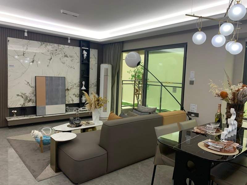 选择适合阳台折叠门的材质，你了解吗？