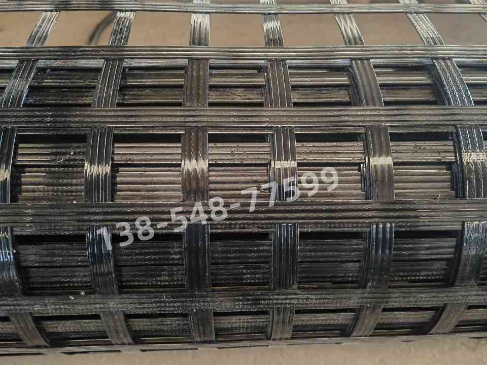 PET双向经编聚酯土工格栅