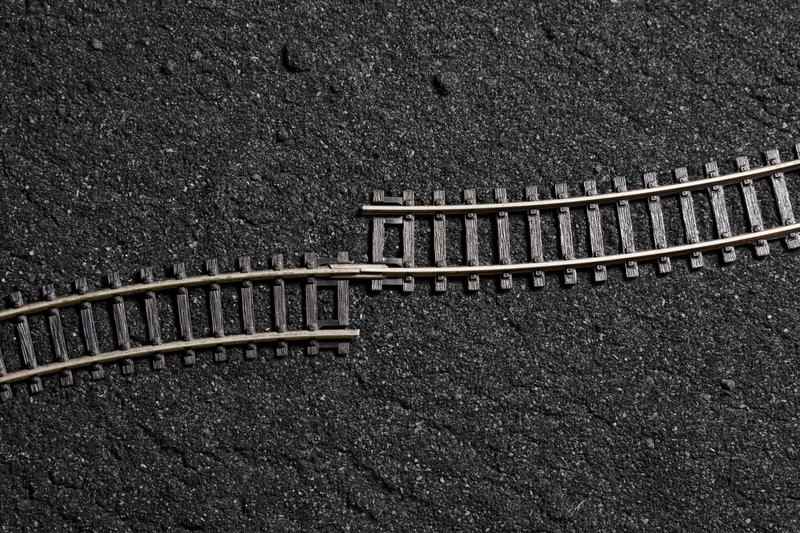 刮大白的材料选择与翻新技巧 刮大白的墙怎样翻新